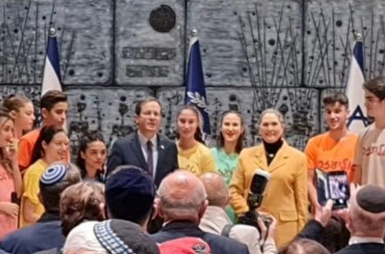 להקת הנוער קול ראשון קצרה שבחים במופע השקת שבוע השפה העברית בבית הנשיא